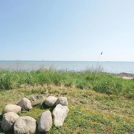 Dom wakacyjny Three-bedroom Holiday In Bjert *